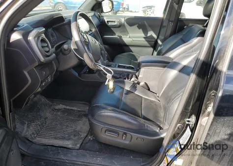 2020 Toyota Tacoma Double Cab z USA, uszkodzony, nr VIN 3TMCZ5AN0LM334699